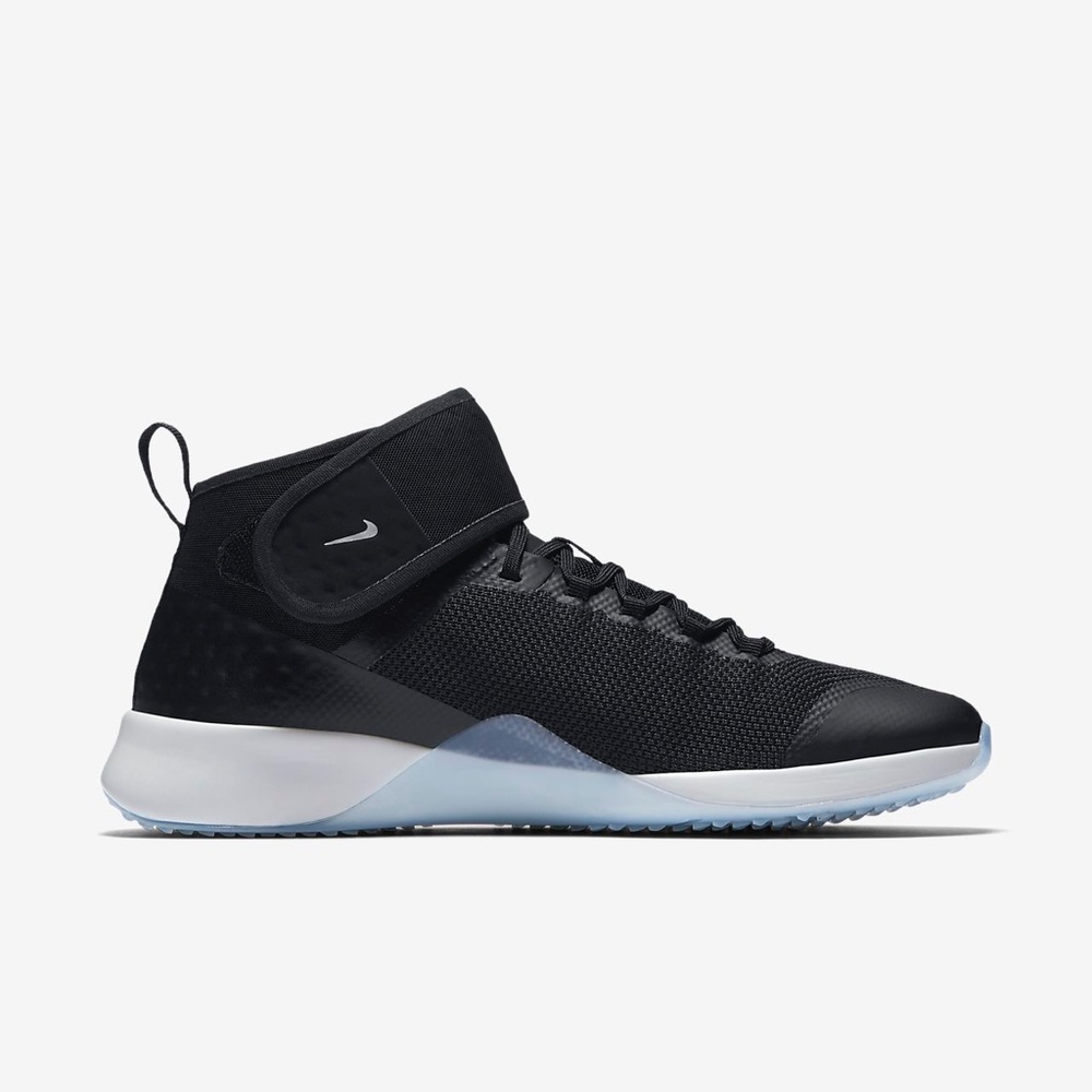 Nike Zoom Strong